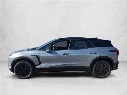 New 2026 Chevrolet Blazer EV LT image 5