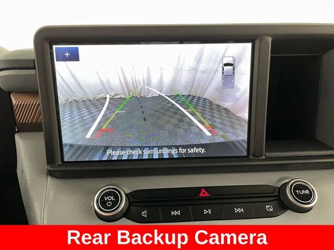 Used 2022 Ford Maverick Lariat w/ Lariat Luxury Package FWD image 3