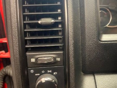 Used 2018 RAM 1500 Rebel w/ Luxury Group image 22