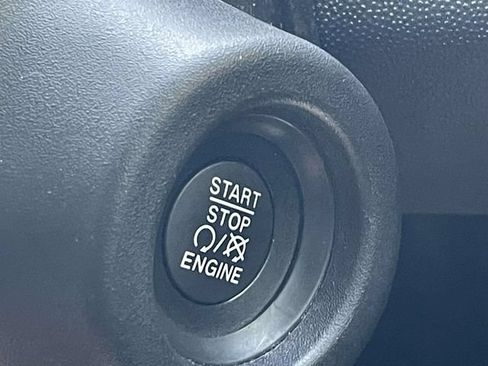 Used 2023 RAM ProMaster 3500 w/ Driver Convenience Group FWD image 24