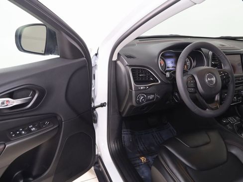 Used 2022 Jeep Cherokee Trailhawk w/ Comfort/Convenience Group image 43