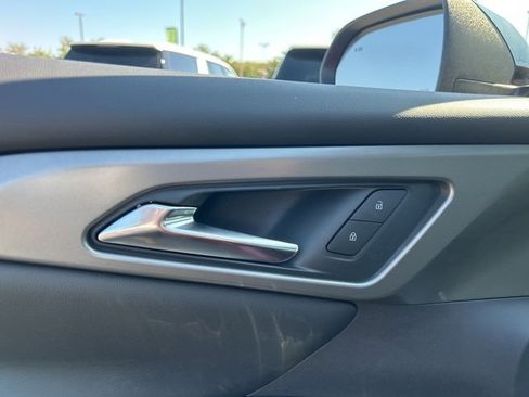 New 2026 Chevrolet Traverse LT w/ Enhanced Driving Package image 12