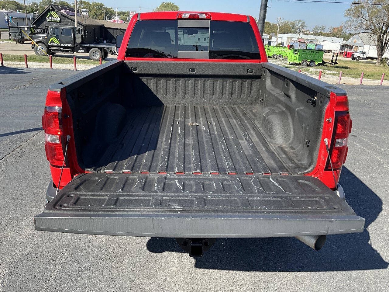 Used 2015 GMC Sierra 2500 SLT w/ Duramax Plus Package AWD/4WD image 18