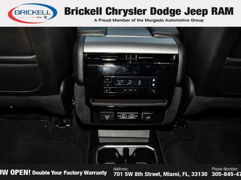 Used 2025 Jeep Wagoneer Series II w/ Convenience Group I AWD/4WD image 22