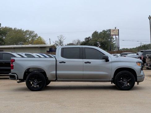 New 2025 Chevrolet Silverado 1500 Custom RWD image 9