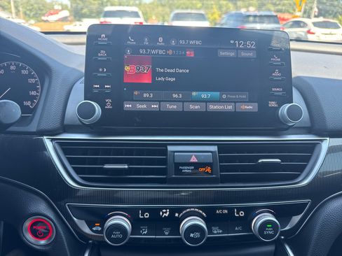 Used 2022 Honda Accord Sport image 8