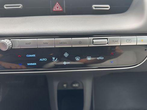 Used 2022 Hyundai Ioniq 5 SEL image 18