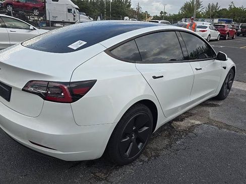Used 2023 Tesla Model 3 Standard Range RWD image 8