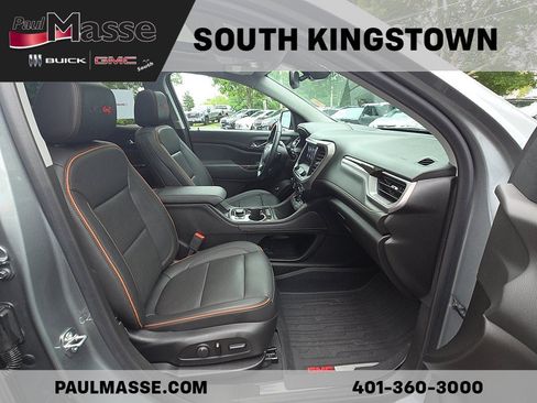 Used 2023 GMC Acadia AT4 w/ Technology Package AWD/4WD image 33