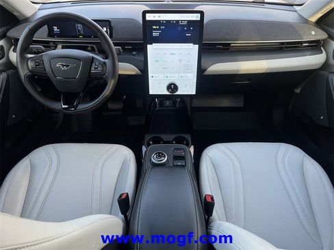 Certified 2023 Ford Mustang Mach-E Premium image 5