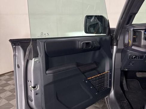 Used 2024 Ford Bronco Badlands AWD/4WD image 13