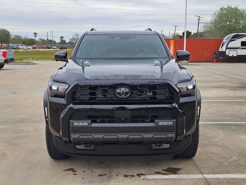 Used 2025 Toyota 4Runner TRD Off-Road Premium image 2