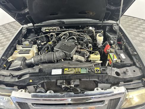 Used 2010 Ford Ranger XLT AWD/4WD image 11