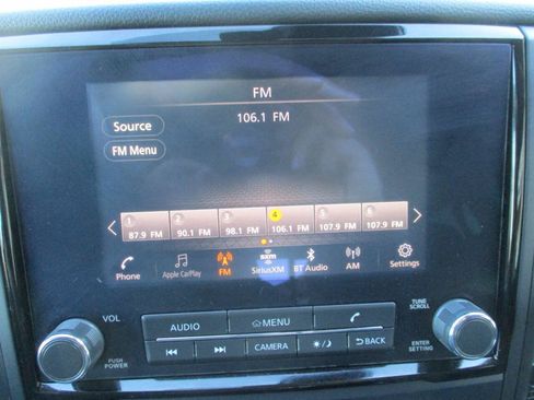 Used 2023 Nissan Titan S AWD/4WD image 34