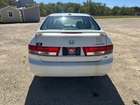 Used 2004 Honda Accord EX image 7