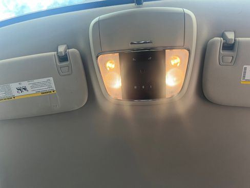 Used 2012 Jeep Grand Cherokee Laredo image 33