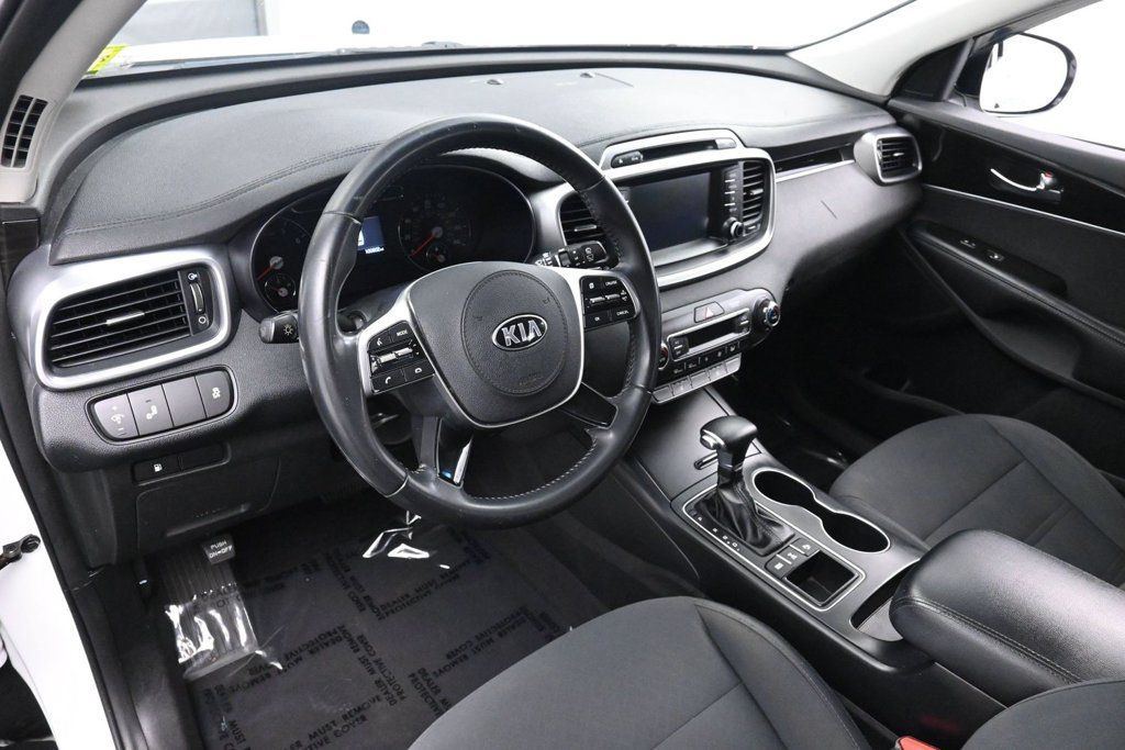 Used 2019 Kia Sorento AWD w/ Option Group 020 image 10