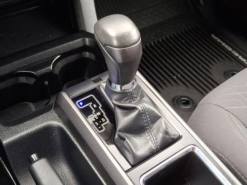 Used 2019 Toyota Tacoma TRD Off-Road image 29