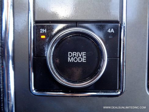 Used 2021 Ford Expedition Max XLT image 14