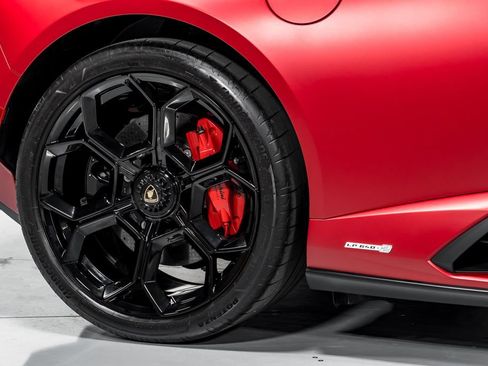 Used 2023 Lamborghini Huracan Tecnica RWD image 48