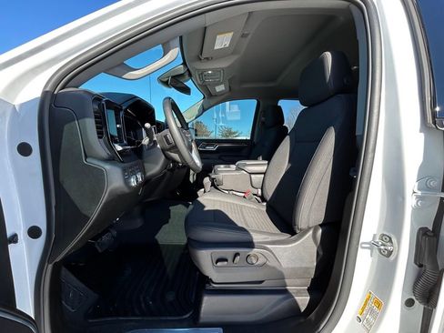 Used 2024 GMC Sierra 1500 Elevation w/ X31 Off-Road Package image 2