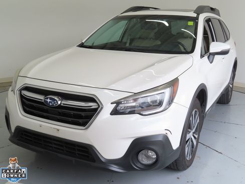 Used 2019 Subaru Outback 3.6R Limited AWD/4WD image 7