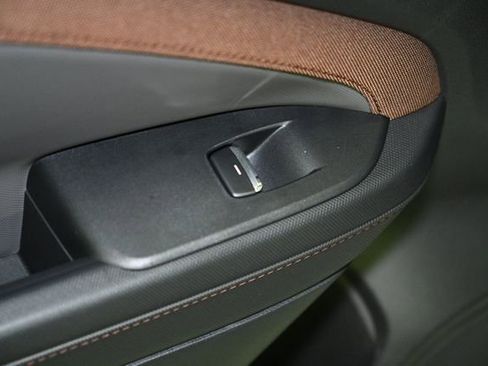 Certified 2025 Subaru Forester Sport image 52