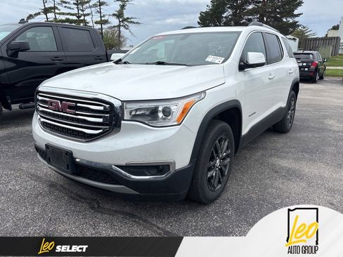 Used 2019 GMC Acadia SLT AWD/4WD image 1