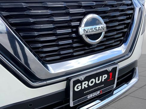 Used 2021 Nissan Rogue Platinum FWD image 29