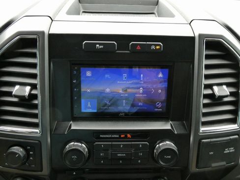 Used 2016 Ford F150 XLT w/ Equipment Group 302A Luxury image 28