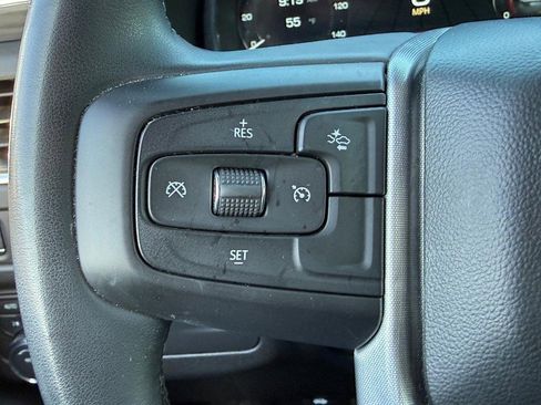 Used 2024 GMC Yukon XL SLT AWD/4WD image 22