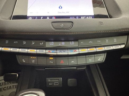 Used 2019 Cadillac XT4 Sport FWD image 28