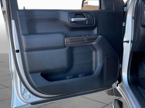 Used 2019 Chevrolet Silverado 1500 LT w/ Texas Edition AWD/4WD image 21
