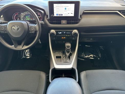 Used 2024 Toyota RAV4 LE FWD image 15