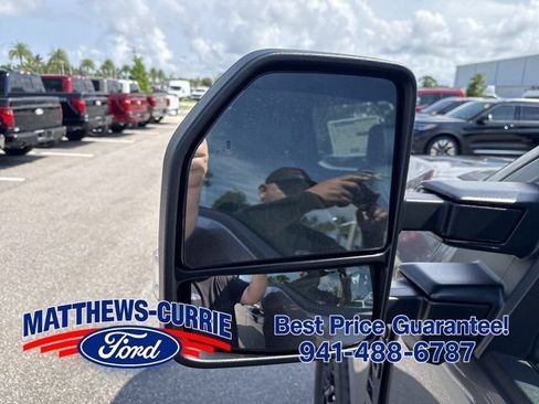 New 2026 Ford F250 Lariat w/ Black Appearance Package AWD/4WD image 8