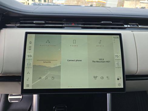 Certified 2024 Land Rover Range Rover Long Wheelbase Autobiography image 27