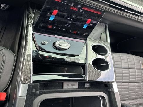 Used 2025 Cadillac Escalade V AWD/4WD image 27