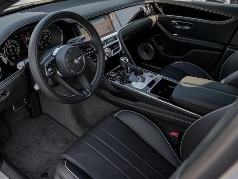 New 2026 Bentley Flying Spur Plug-In Hybrid AWD/4WD image 16