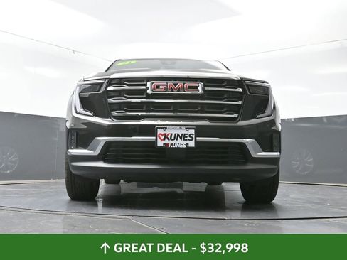 Used 2024 GMC Acadia Elevation image 51