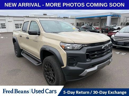 Used 2023 Chevrolet Colorado Trail Boss image 1