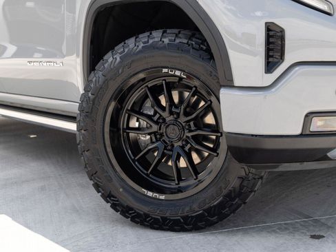 Used 2024 GMC Sierra 1500 Denali AWD/4WD image 4