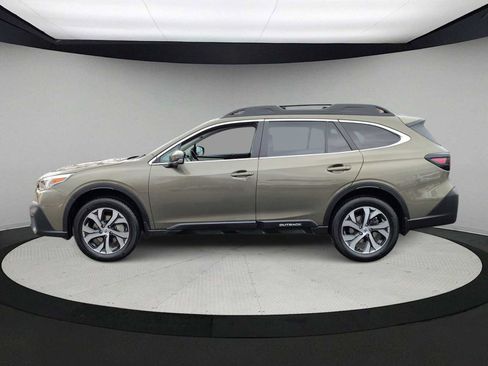 Certified 2022 Subaru Outback Limited image 5