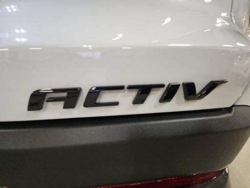 Used 2026 Chevrolet Equinox ACTIV w/ LPO, Floor Liner Package AWD/4WD image 38