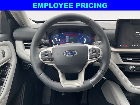 New 2026 Ford Explorer Active w/ Active Comfort Package AWD/4WD image 12
