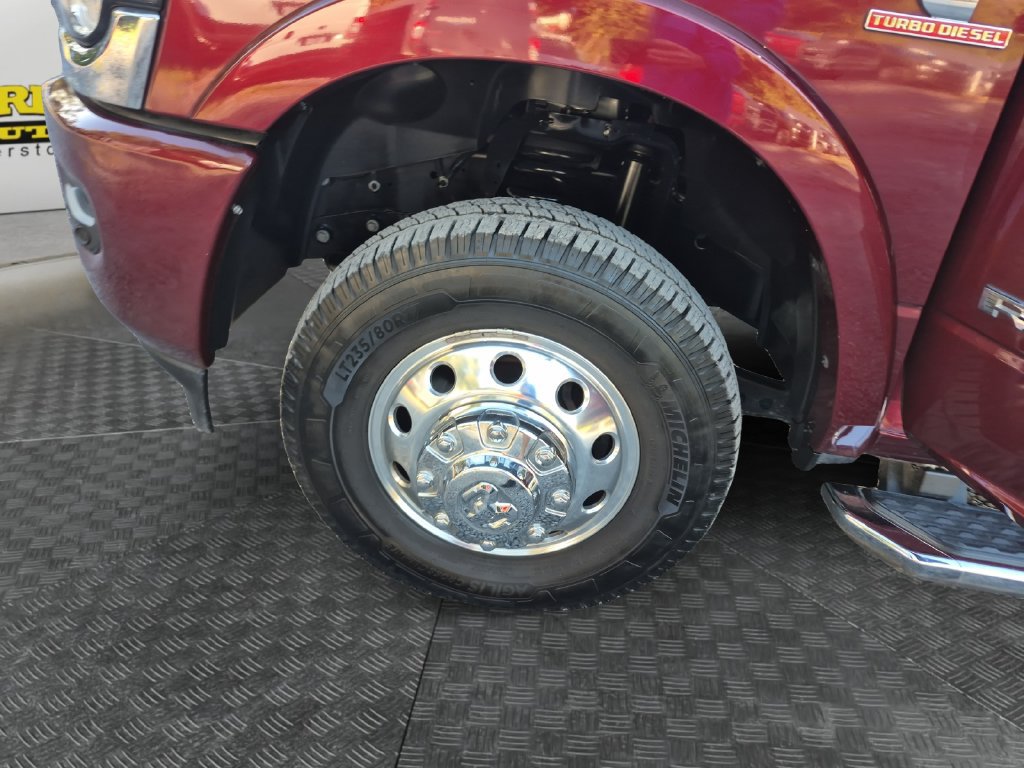 Used 2024 RAM 3500 Limited AWD/4WD image 14