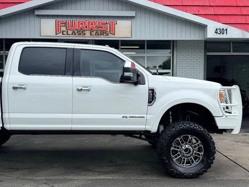 Used 2022 Ford F350 King Ranch w/ Tremor Off-Road Package AWD/4WD image 12