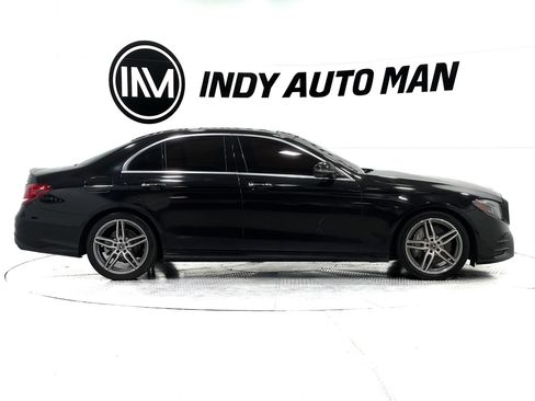 Used 2018 Mercedes-Benz E 300 image 3