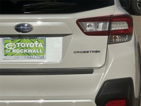 Used 2018 Subaru Crosstrek 2.0i Premium w/ Moonroof Package image 6