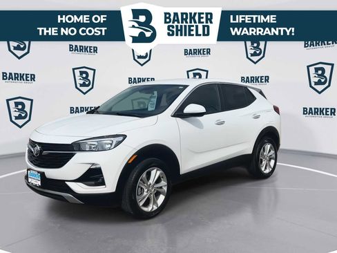 Used 2023 Buick Encore GX Preferred w/ Cold Weather Comfort Package AWD/4WD image 5