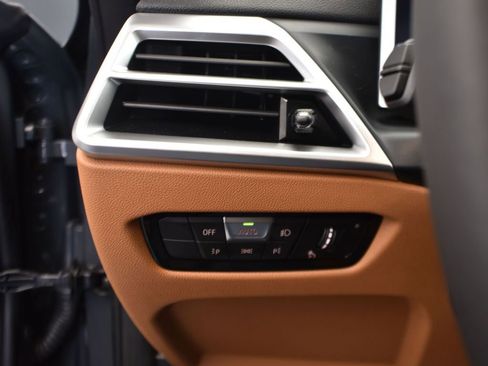 New 2025 BMW i4 eDrive40 w/ Premium Package RWD image 27